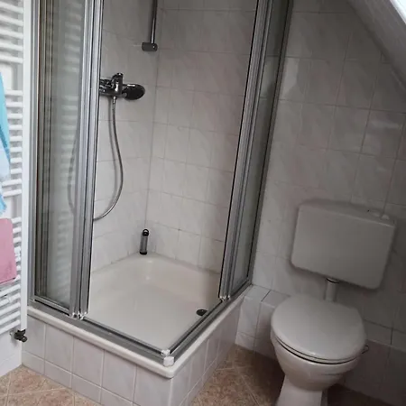 Wiesenblick Dachgeschoss Sonnenberg Grambow *